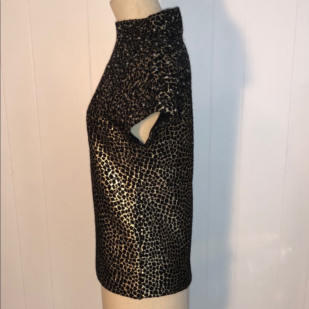 Elegant Black and Gold Women's Top - Picture 6 of 8